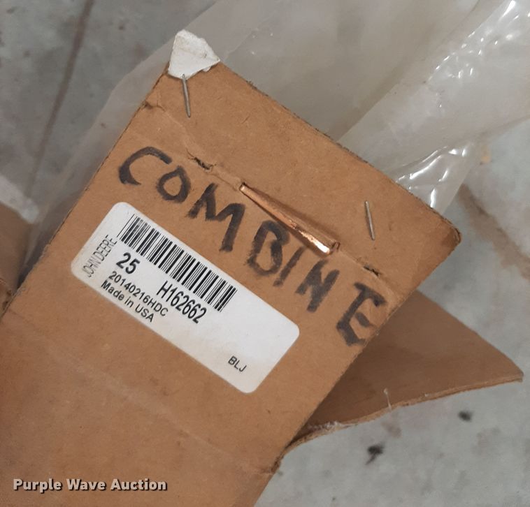 image for item LX9947 John Deere 6620 Titan II  RWA combine