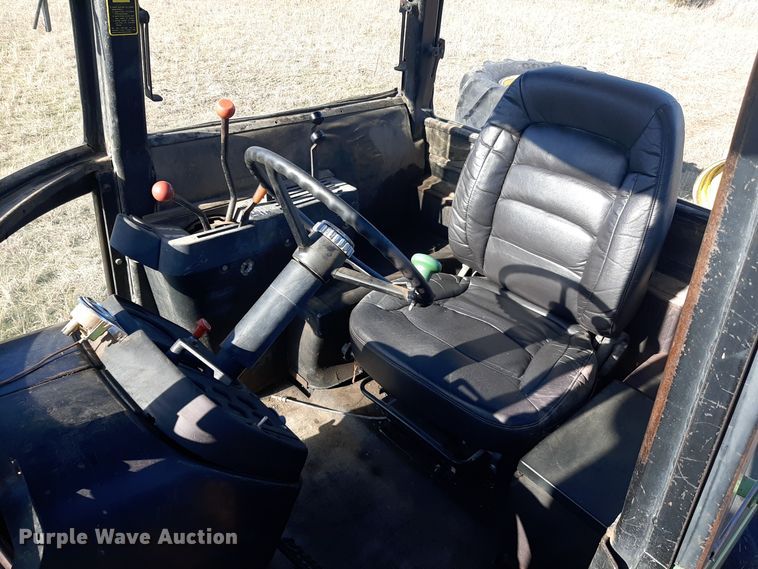 image for item LX9948 1976 John Deere 8440  4WD tractor