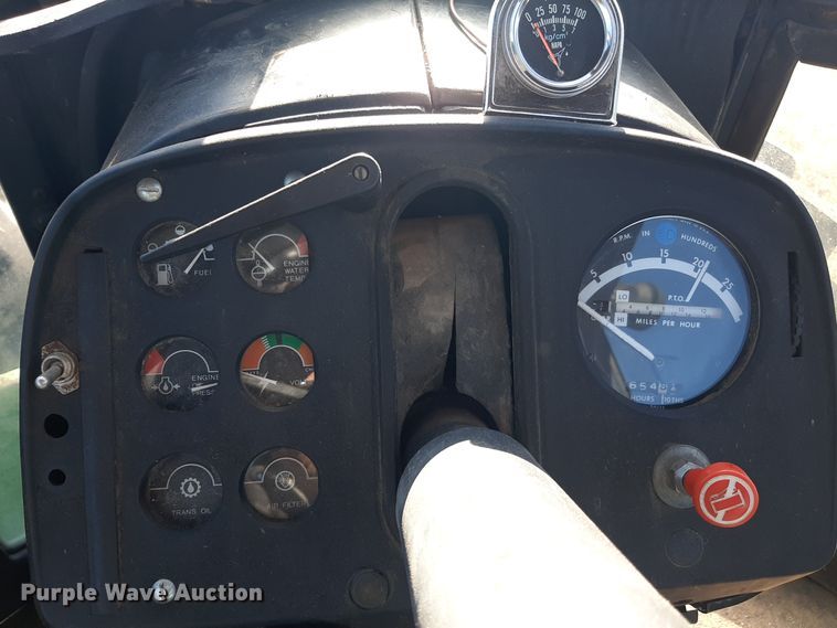 image for item LX9948 1976 John Deere 8440  4WD tractor