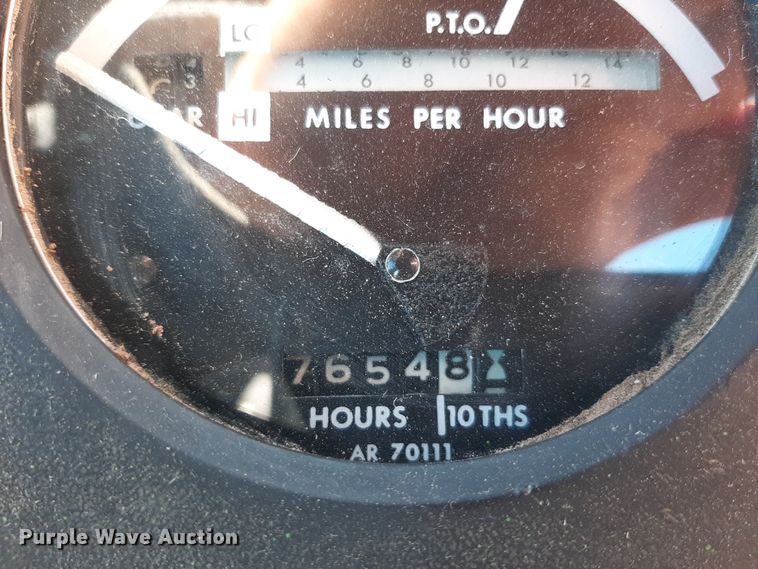 image for item LX9948 1976 John Deere 8440  4WD tractor