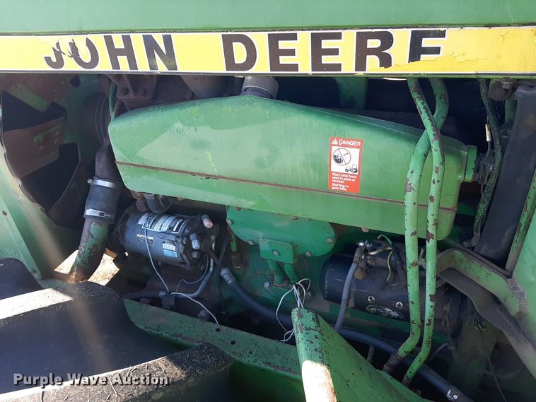 image for item LX9948 1976 John Deere 8440  4WD tractor