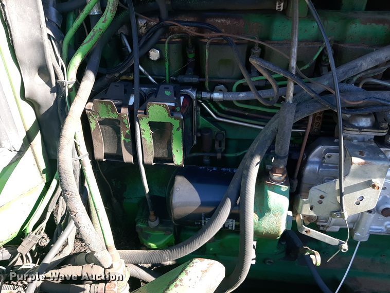 image for item LX9948 1976 John Deere 8440  4WD tractor
