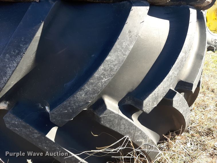 image for item LX9948 1976 John Deere 8440  4WD tractor