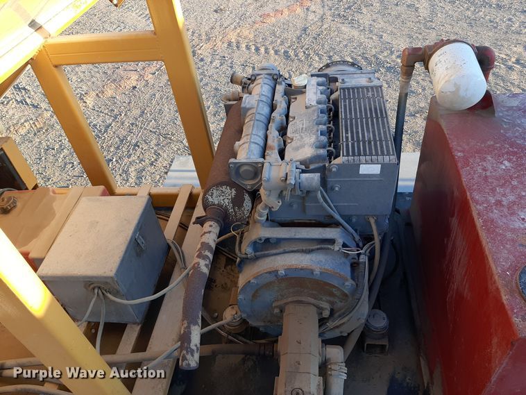 image for item LX9955 2014 KBH  fertilizer tender trailer