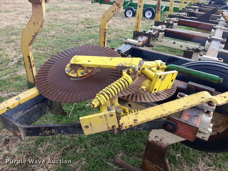 image for item LX9959 Disk ripper