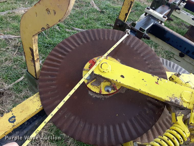 image for item LX9959 Disk ripper