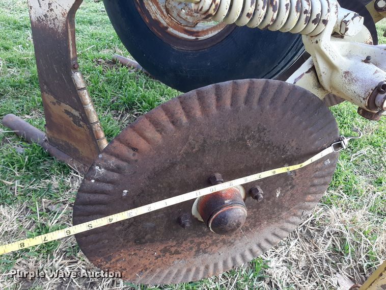 image for item LX9959 Disk ripper