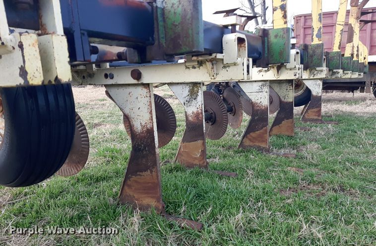 image for item LX9959 Disk ripper