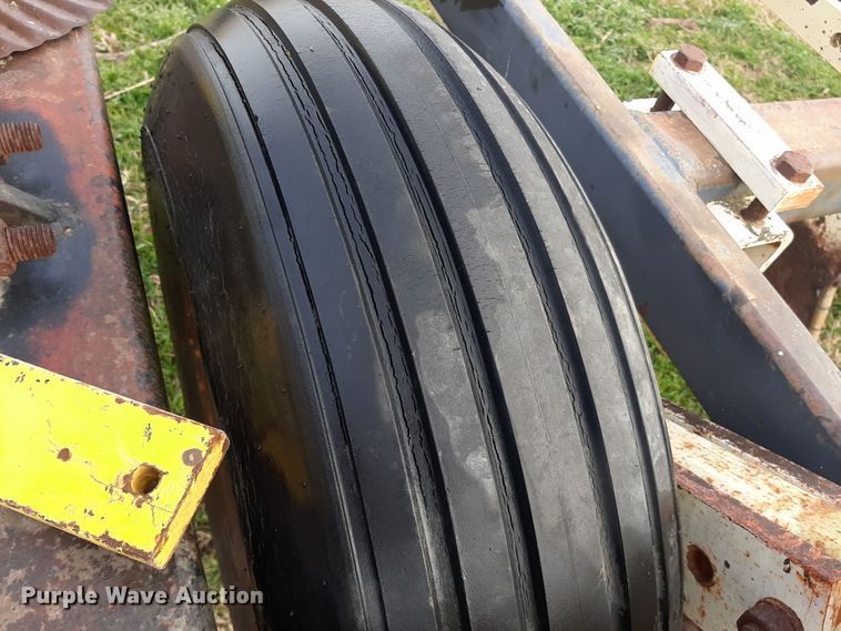 image for item LX9959 Disk ripper