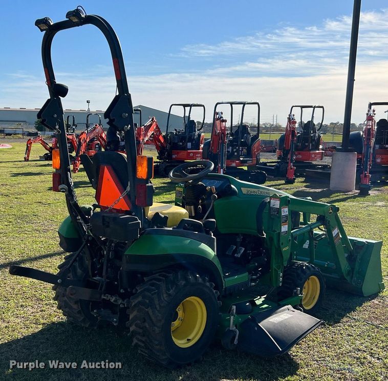 image for item MH9968 2015 John Deere 1025R  MFWD tractor
