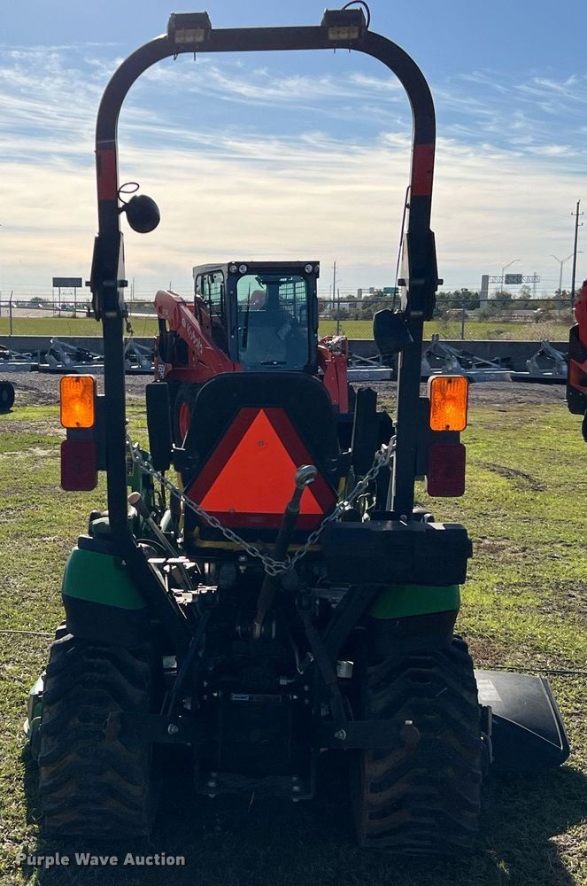 image for item MH9968 2015 John Deere 1025R  MFWD tractor