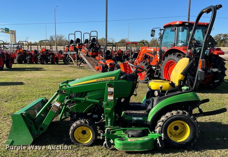 image for item MH9968 2015 John Deere 1025R  MFWD tractor