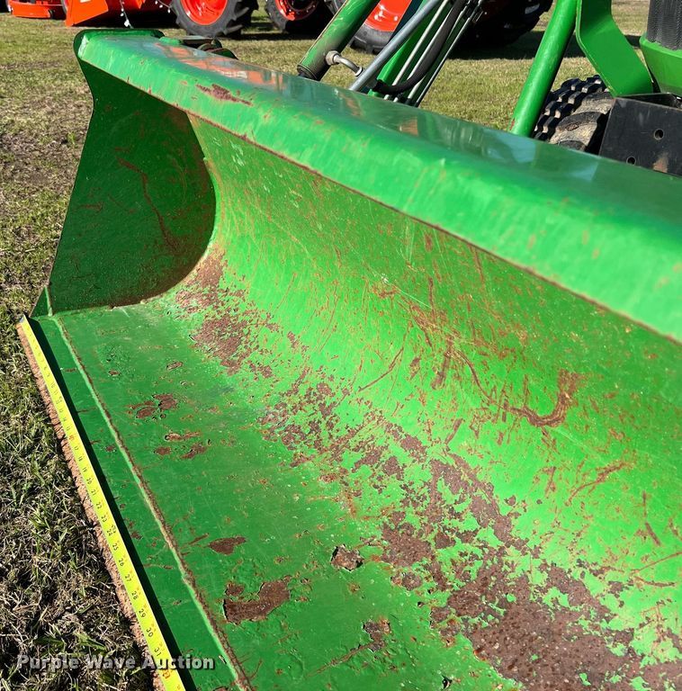 image for item MH9968 2015 John Deere 1025R  MFWD tractor