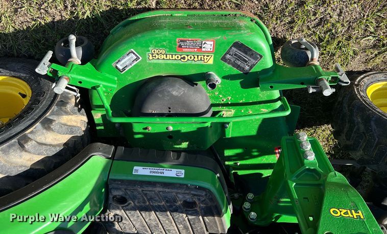 image for item MH9968 2015 John Deere 1025R  MFWD tractor