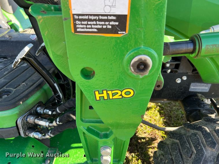 image for item MH9968 2015 John Deere 1025R  MFWD tractor