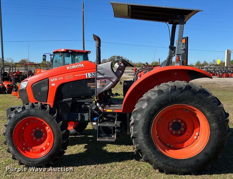 image for item MH9969 2020 Kubota M5-111HD  MFWD tractor