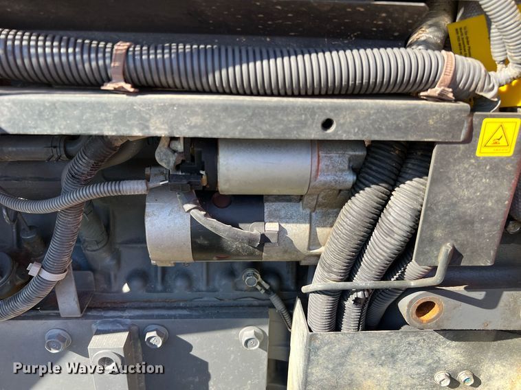 image for item MH9969 2020 Kubota M5-111HD  MFWD tractor