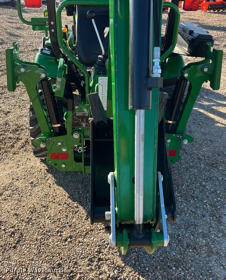 image for item MH9973 2020 John Deere 1025R  MFWD tractor