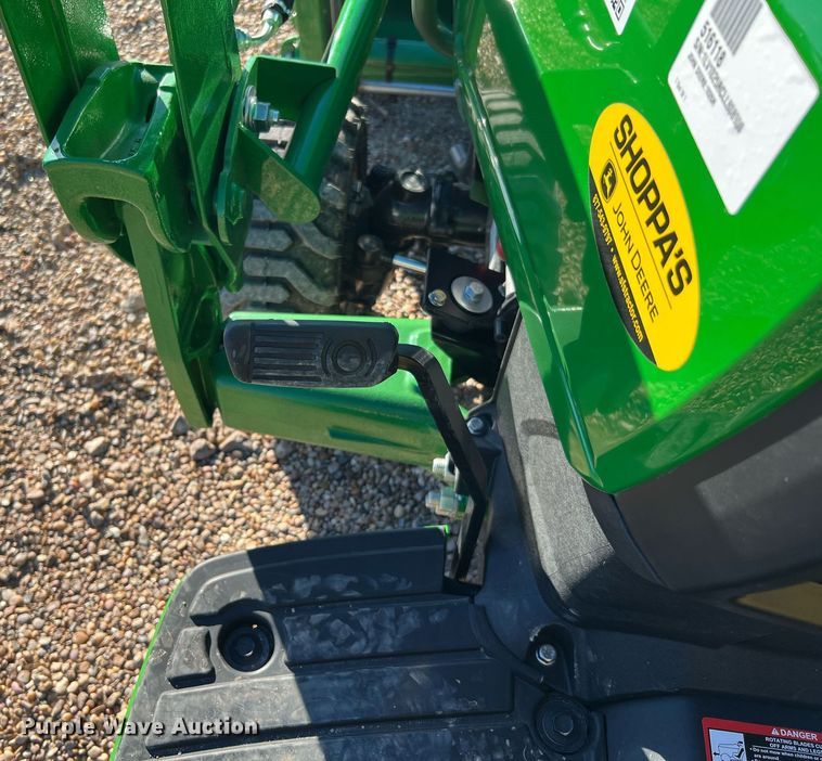 image for item MH9973 2020 John Deere 1025R  MFWD tractor