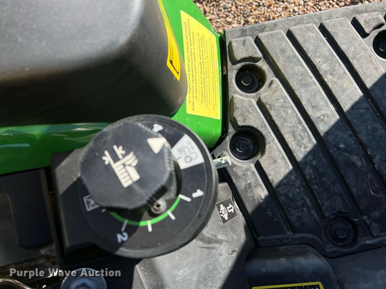 image for item MH9973 2020 John Deere 1025R  MFWD tractor