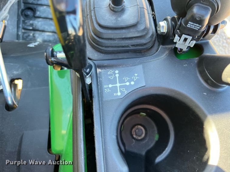 image for item MH9973 2020 John Deere 1025R  MFWD tractor