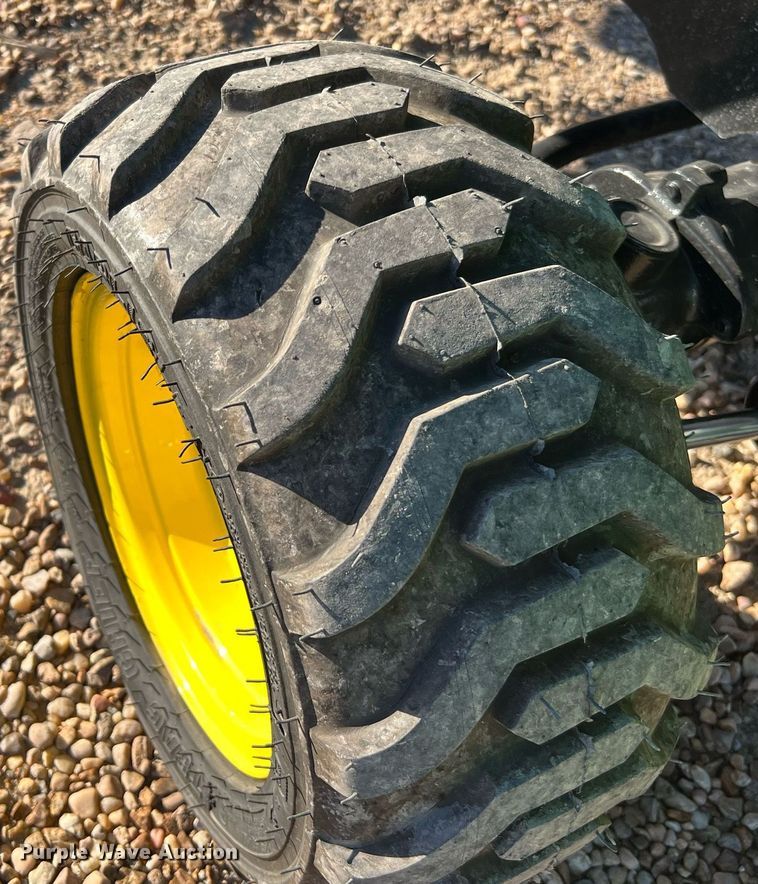 image for item MH9973 2020 John Deere 1025R  MFWD tractor