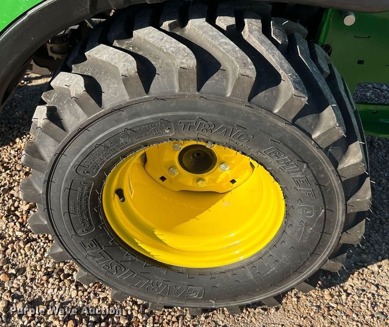 image for item MH9973 2020 John Deere 1025R  MFWD tractor