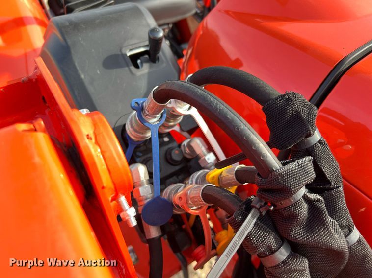 image for item MH9976 2022 Kubota L2501HST  MFWD tractor