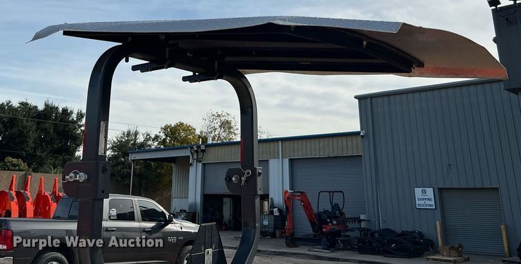 image for item MH9976 2022 Kubota L2501HST  MFWD tractor