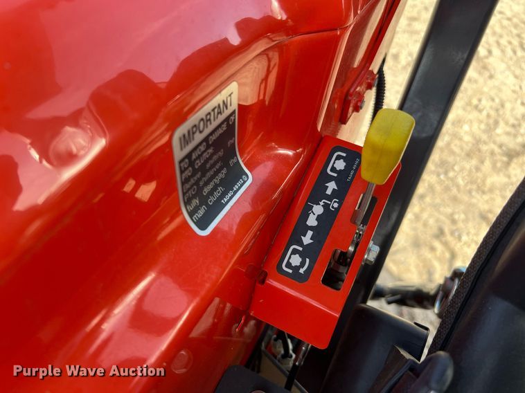 image for item MH9976 2022 Kubota L2501HST  MFWD tractor