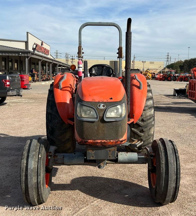image for item MH9978 2007 Kubota M7040F  tractor