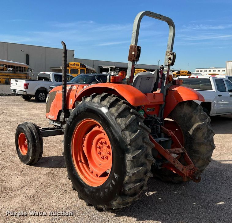 image for item MH9978 2007 Kubota M7040F  tractor