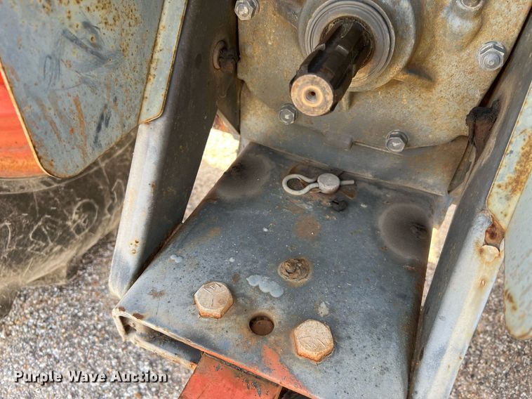 image for item MH9978 2007 Kubota M7040F  tractor