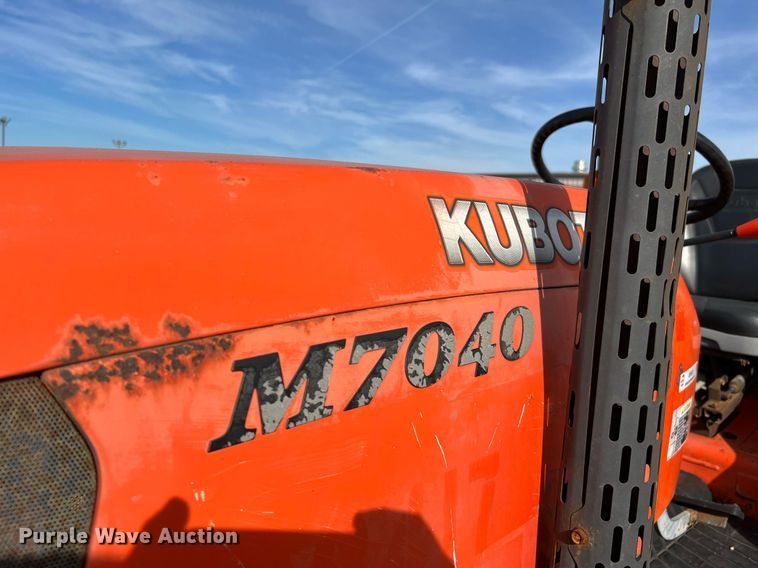 image for item MH9978 2007 Kubota M7040F  tractor