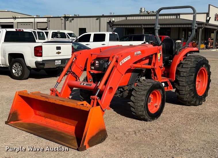 image for item MH9979 2019 Kubota MX5200HST  MFWD tractor