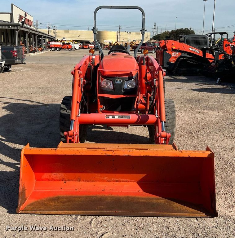 image for item MH9979 2019 Kubota MX5200HST  MFWD tractor