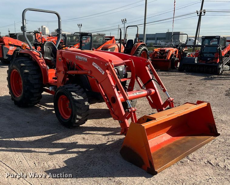 image for item MH9979 2019 Kubota MX5200HST  MFWD tractor