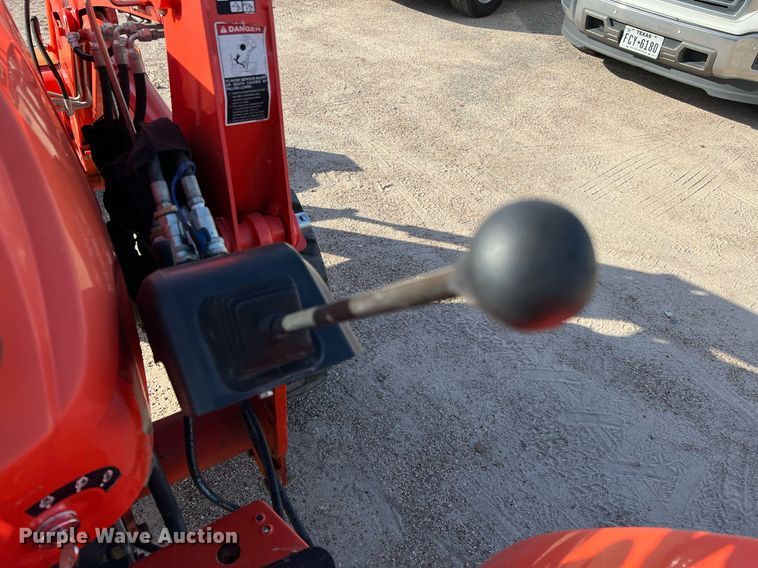 image for item MH9979 2019 Kubota MX5200HST  MFWD tractor