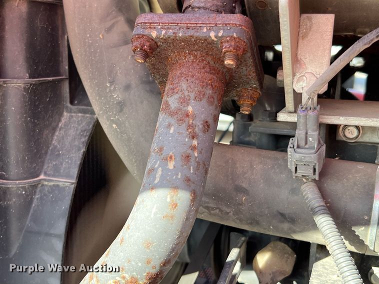 image for item MH9979 2019 Kubota MX5200HST  MFWD tractor