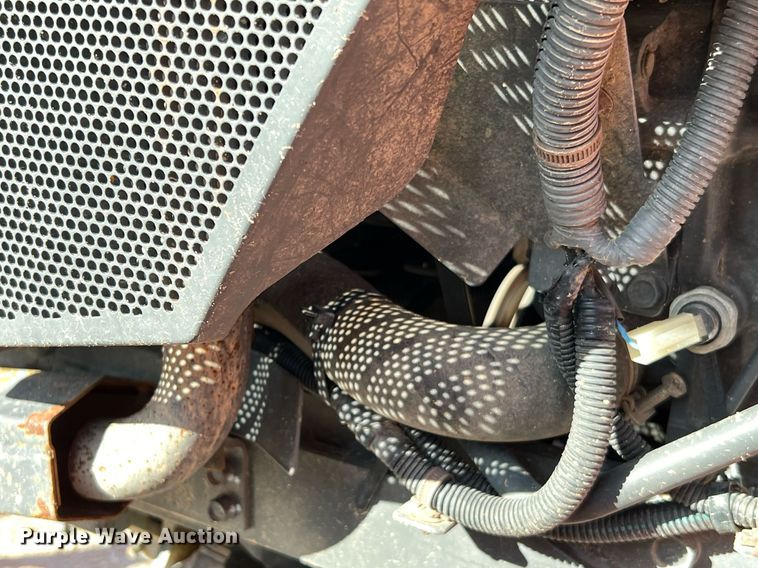 image for item MH9979 2019 Kubota MX5200HST  MFWD tractor