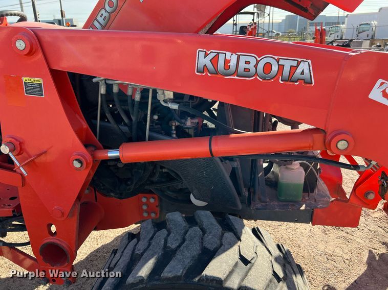 image for item MH9979 2019 Kubota MX5200HST  MFWD tractor