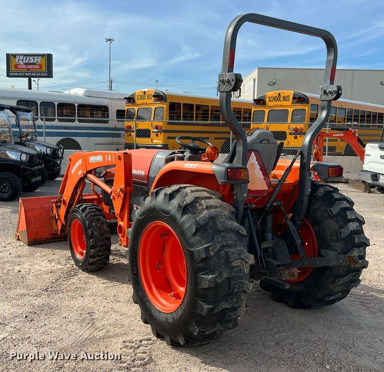 image for item MH9981 2012 Kubota L3940HST  MFWD tractor