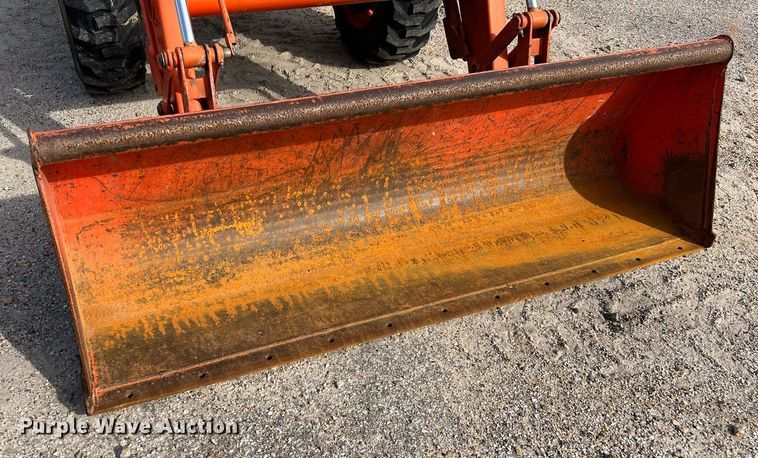 image for item MH9981 2012 Kubota L3940HST  MFWD tractor