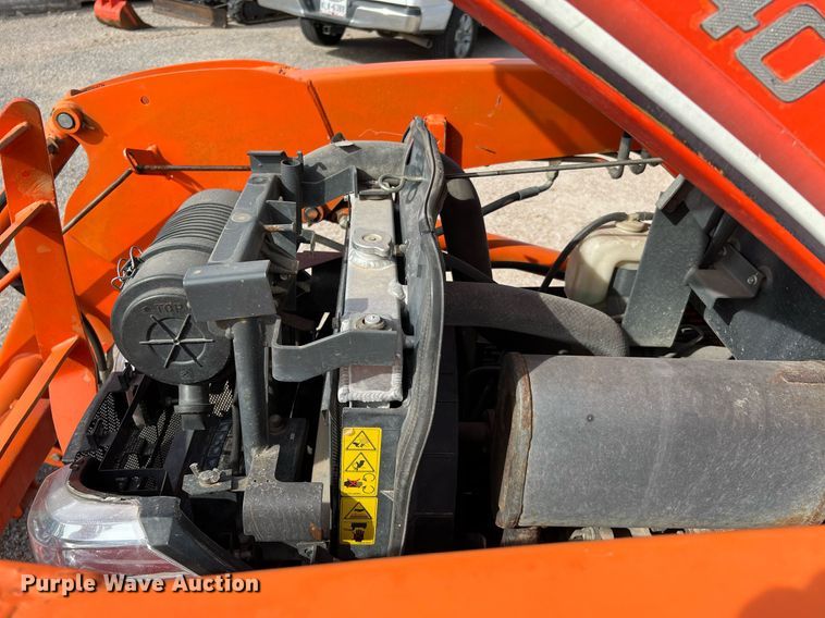 image for item MH9981 2012 Kubota L3940HST  MFWD tractor