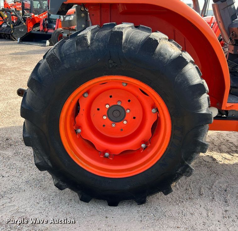 image for item MH9981 2012 Kubota L3940HST  MFWD tractor