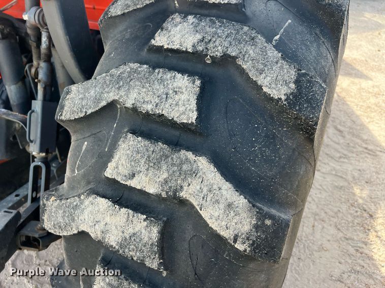 image for item MH9981 2012 Kubota L3940HST  MFWD tractor