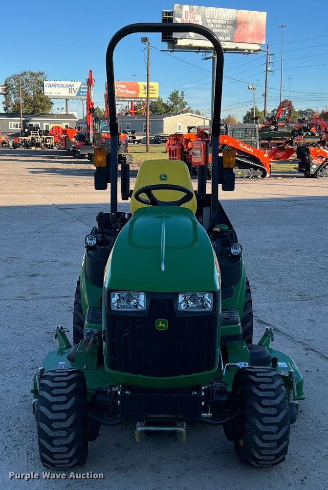 image for item MH9983 2021 John Deere 1025R  MFWD tractor