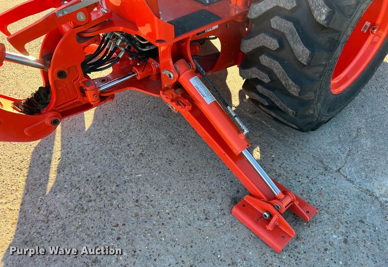 image for item MH9984 2018 Kubota L3301HST  MFWD tractor