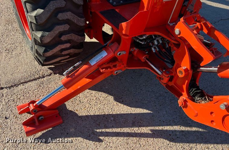 image for item MH9984 2018 Kubota L3301HST  MFWD tractor