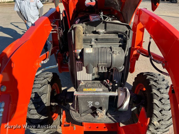 image for item MH9984 2018 Kubota L3301HST  MFWD tractor